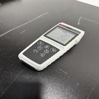 Thermo Scientific Eutech Handheld Meter Kit image 3